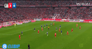 汉堡球员心态已崩！迪亚斯远射折射破门，拜仁29分钟4球领先