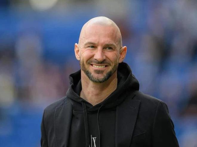 霍芬海姆主帅：球队没有把握有限机会，拜仁赢得实至名归