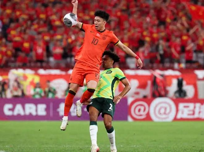 0-0晋级！国足赛后更衣室庆祝，主帅：澳洲怕了，王钰栋很清醒