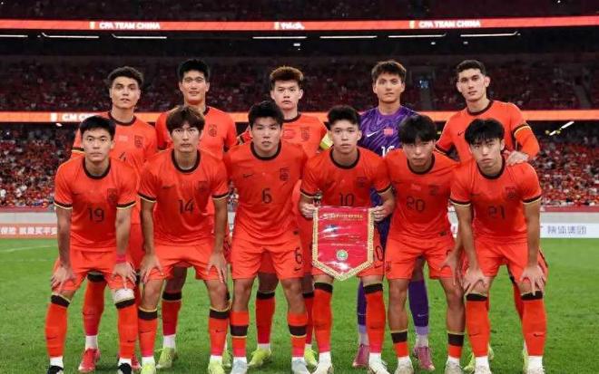 从3-0到2-1！中国男足誓破8强魔咒，祈祷好签，王钰栋成胜负手！