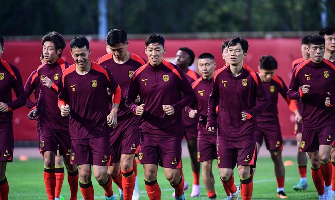 谁最适合国足？5大新帅候选入围，3位中超故人在列，1人履历惊艳
